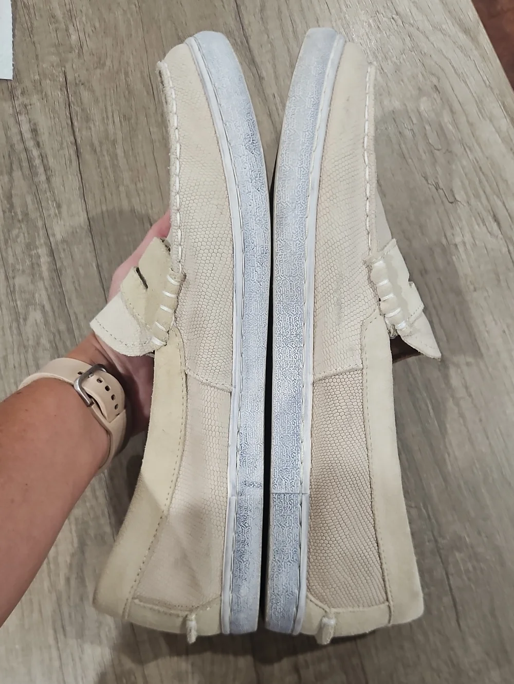 Cole Haan Pinch Maine Classic light cream suede loafers size 11